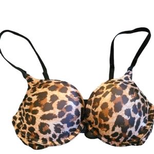 Victoria secret bra size 32C